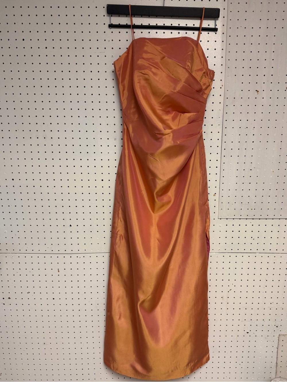 JS Collections Peach-Orange Satin Spaghetti-Strap Maxi Dress - Picture 4 of 5